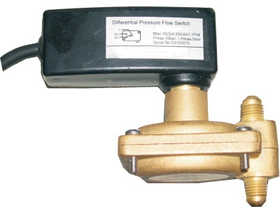 Differential Pressure Flow Switch with Fixed Setpoint - Pressure control