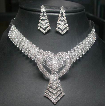 Jewelry+design+necklace