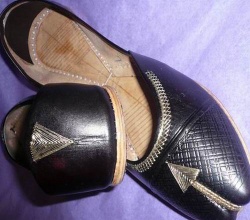 Indian Beaded ladies leather khussa sandal slipper mojari