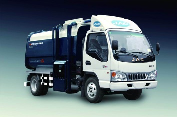 refuse collector / garbage vehicle / refuse compression truck