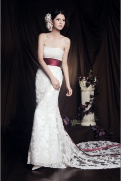 Exquisite NSN Bridal Strapless Wedding Dress LA601