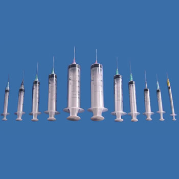 Disposable syringe set