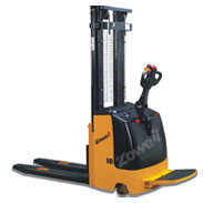 XE Electric Stacker