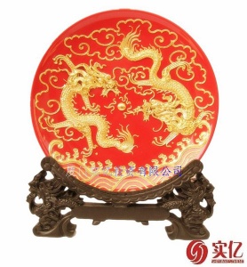 Lacquer Thread Sculpture-Two Dragons Playing with a Pearl(red/scale)