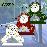 Wooden Table / Desk Clock ( Rotary Pendulum )