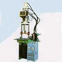 Vertical Type Plastic Injection Molding Machines