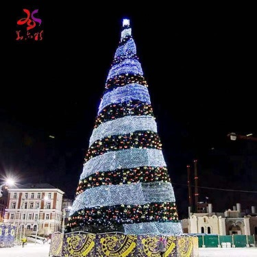 Giant Outdoor Decoration Artificial LED Christmas Tree with Decorations and Branches - HYC-J001