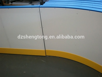 Hockey rink skating fence/pe uhmw synthetic ice rink barrier for sale in UAE