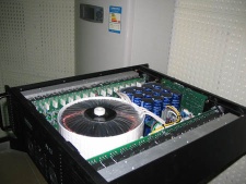 Professional audio power amplifier PA1.3