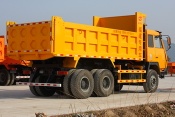 HOWO 5.6 meters dump truck