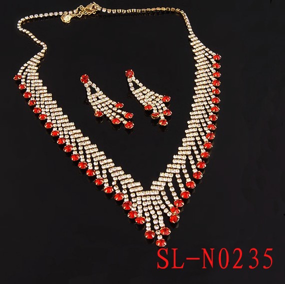 silver plated necklace set