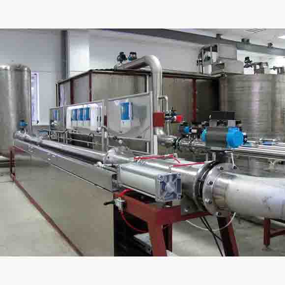 Scientific equipment for calibration and testing of volumetric and mass flowmeters