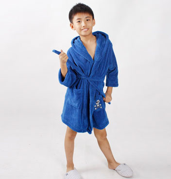 Women Pajamas, Coral Fleece Sleepwear , Loungewear Wholesale, Bathrobe Supplier in China
