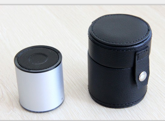 cylinder hanging portable Bluetooth wireless mini speaker
