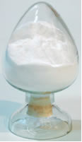 The flat shape crystal type aluminum oxide powder for fine abrasives