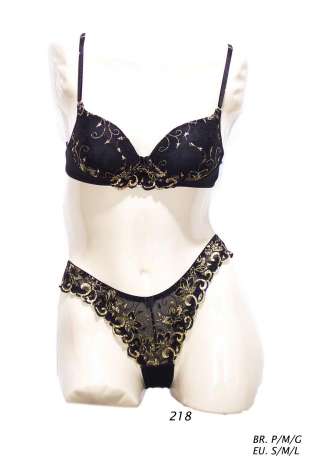 Ensemble Tule Tong and Structured ladys bras. - Underwear