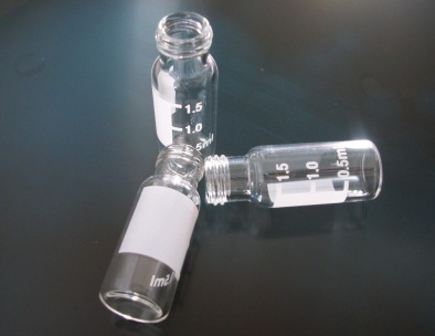 9-425,2ml clear screw autosampler vial with septas and caps