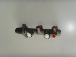 Brake Master Cylinders