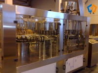 Pressure filling capping 3-in-1 uint machine