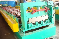 Metal deck roll forming machine