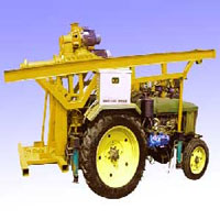 TLZ-120-type well-digging rig