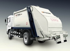garbage truck / refuse collector / garbage compactor