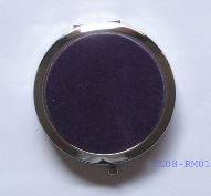 compact mirror