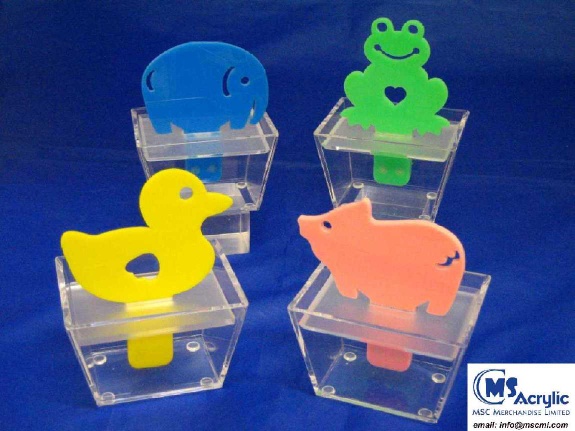 Cartoon Paper Clip Holder, (M694)