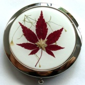 pressed flower makeup mirror