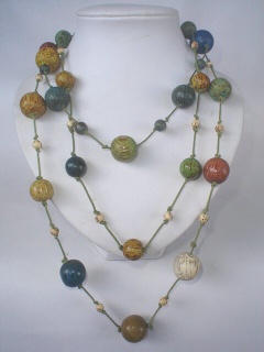 bead necklace