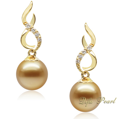 18K Gold Southsea Pearl Earring