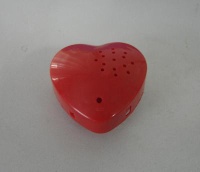 Heart shape voice recorder suitable for stuffed toys