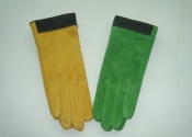 Suede gloves