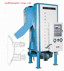 EPS continuous pre-expander