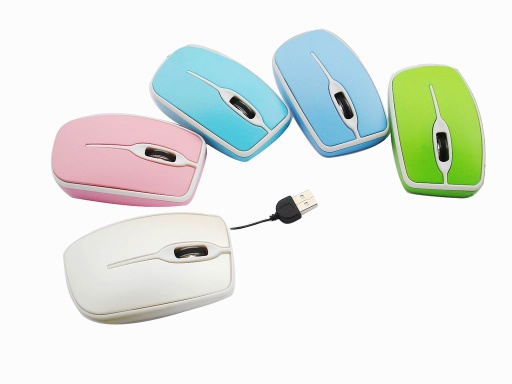 Retractable cable mouse