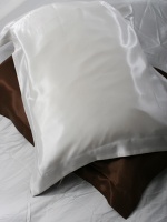100% silk pillowcases