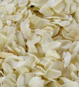 DEHYDRATED GARLIC FLAKES