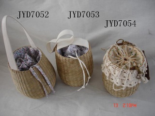 straw bag