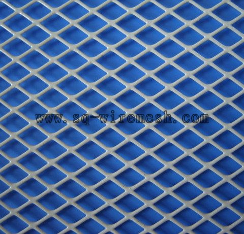 PVC coated expanded metal mesh