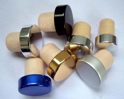 Synthetic cork stopper