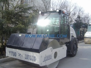 YT207G Vibratory Road Roller with CE
