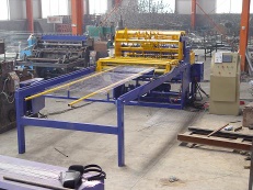 automatic fence mesh welding machine controlled by computer