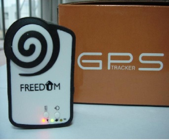 Potable GPS tracker