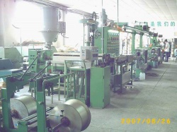 wire and cable extrusion machine