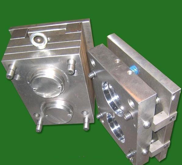 Plastic Injection Moulds for Parts Processing