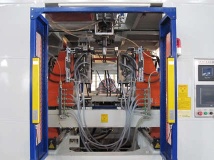 CONTINUOUS MODEL BLOW MOLDING MACHINE