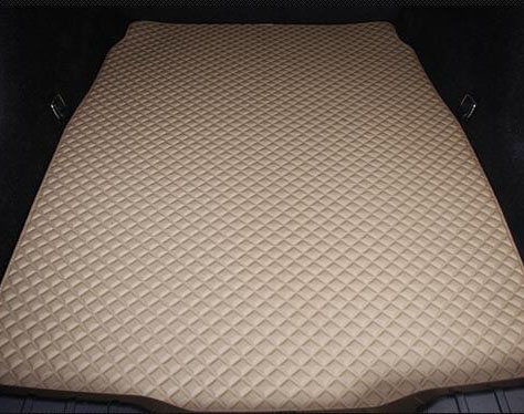 Trunk mat for protection and tidy look