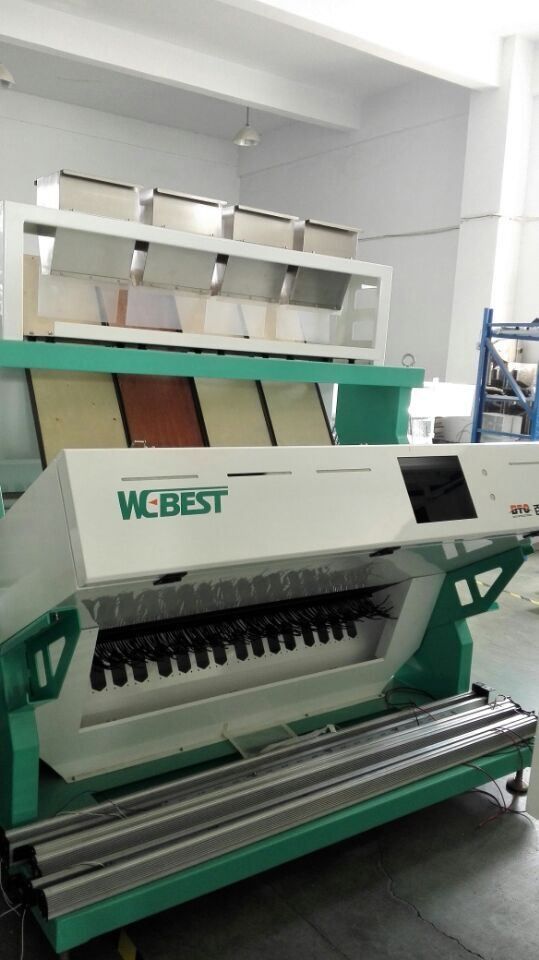 4 chute with 256 channels color sorter multipurpose.  high efficient.
