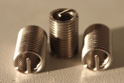 Screw thread Inserts