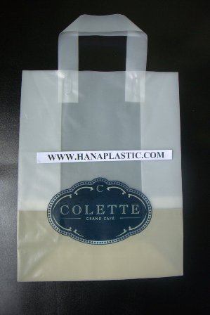 Type: Softloop handle plastic bag. Printed: 1colors/2sides. Size: 45+8x37 cm. Thickness: 26 micron. Material: LDPE